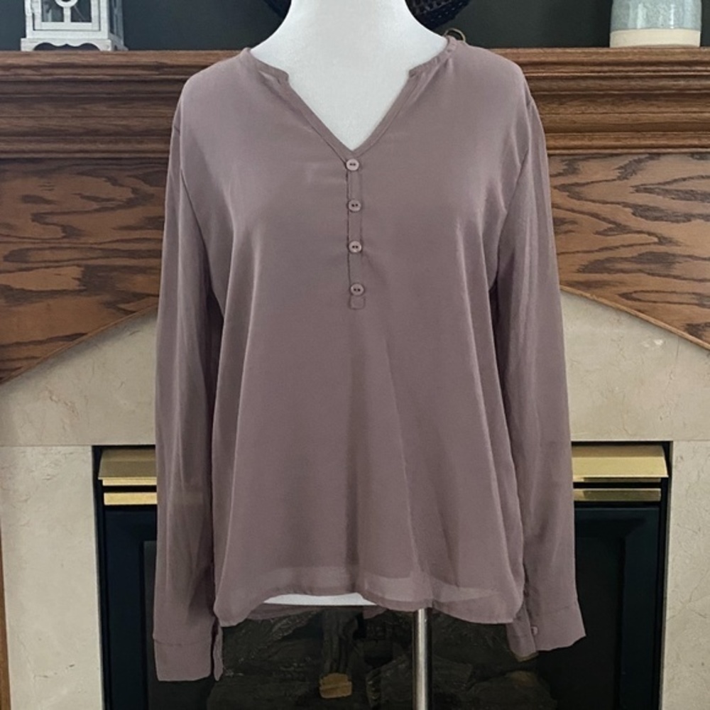 Semi Sheer Stylish Tan‎ V-Neck Popover Blouse Sz. XL
